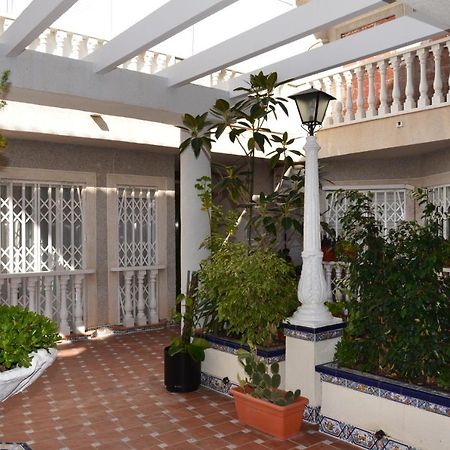 Appartement Apartamento Oslo à Torrevieja Extérieur photo