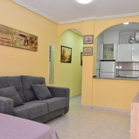 Appartement Apartamento Oslo à Torrevieja Extérieur photo