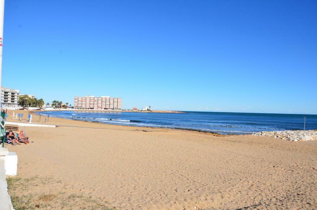 Appartement Apartamento Oslo à Torrevieja Extérieur photo
